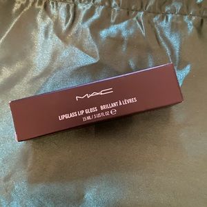 M.A.C. lipgloss - clear 💋